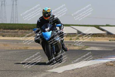 media/Sep-01-2025-Lets Ride (Mon) [[4370d11284]]/B Group/1220pm (Wheelie Bump)/